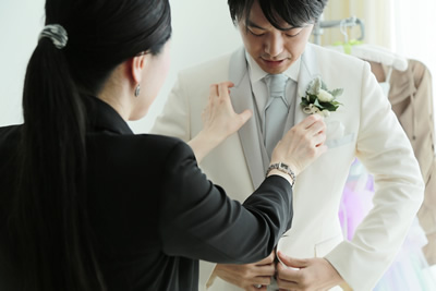 更衣室・着付け・ヘアメイクについて_2